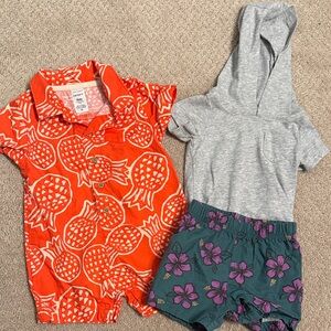 Set of 2 Carters Outfits